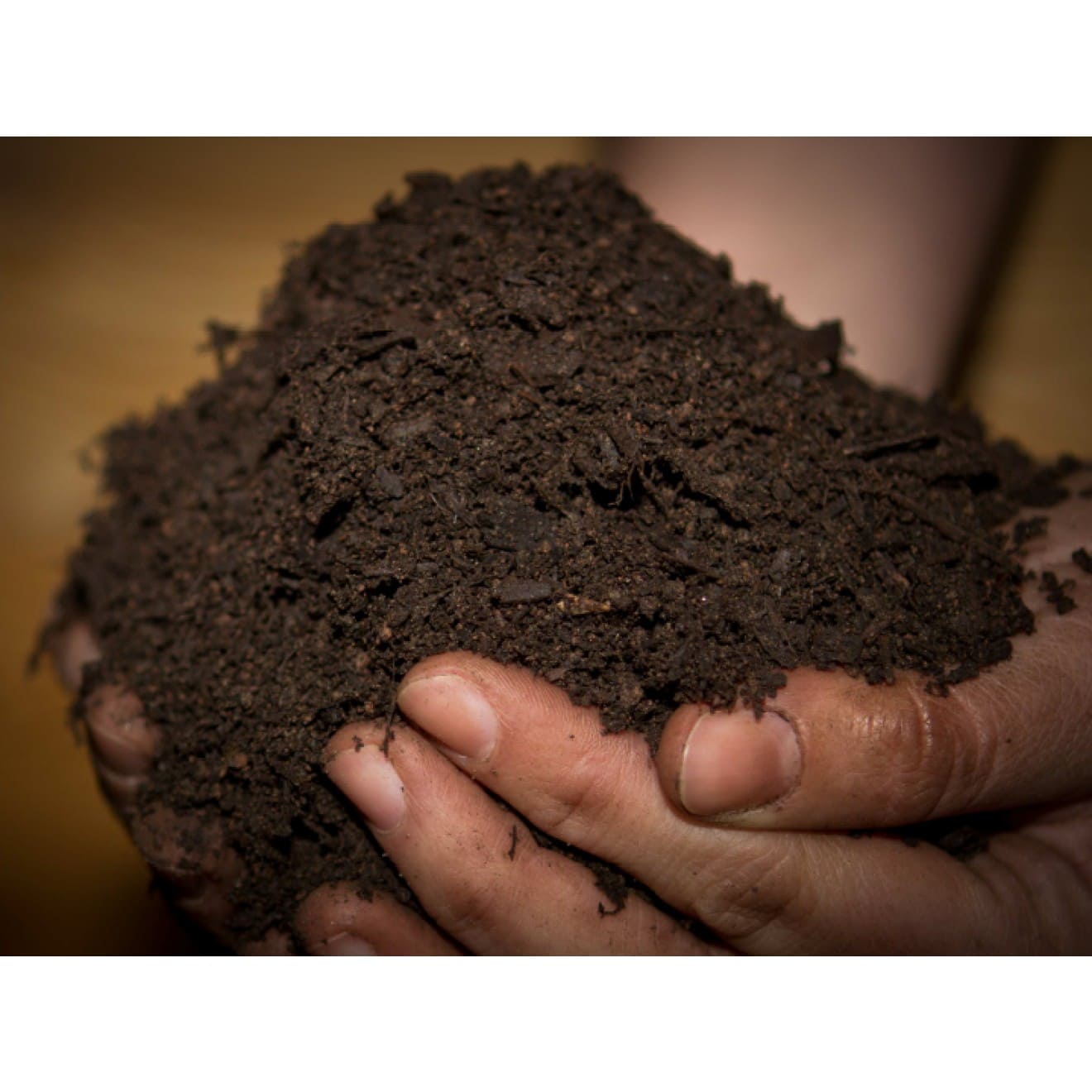 BIO Wurmhumus aus Österreich - TrueSoil